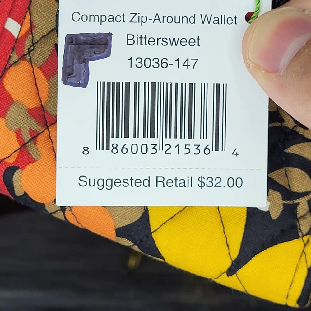 Vera Bradley Zip Zip Wallet - Picture 8 of 13